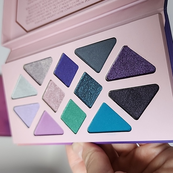 Athr Beauty Moonlight Crystal Palette 🔮 - Picture 6 of 9